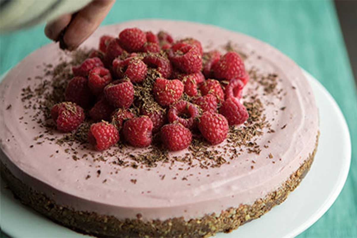10 Healthy Red and Pink Dessert Recipes for Valentine’s Day