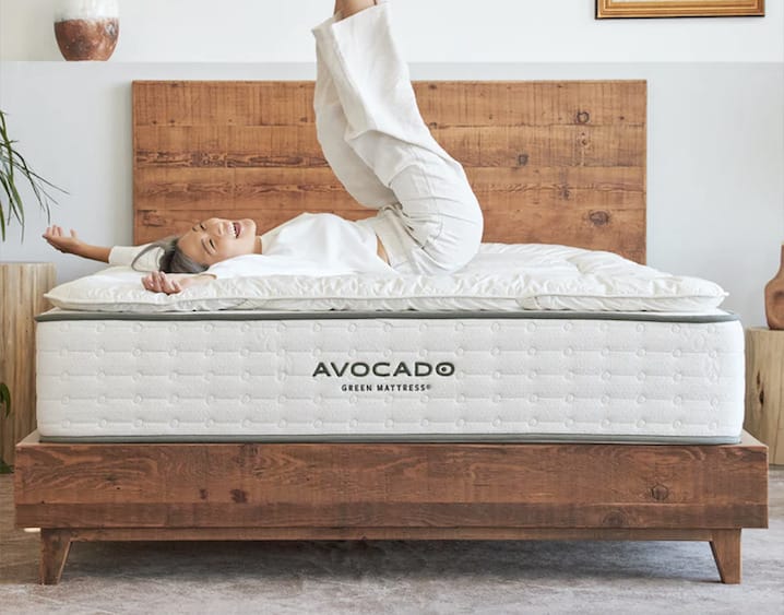 7 Beautiful Ways To Prep A Guest Room Before Holiday Guests Arrive