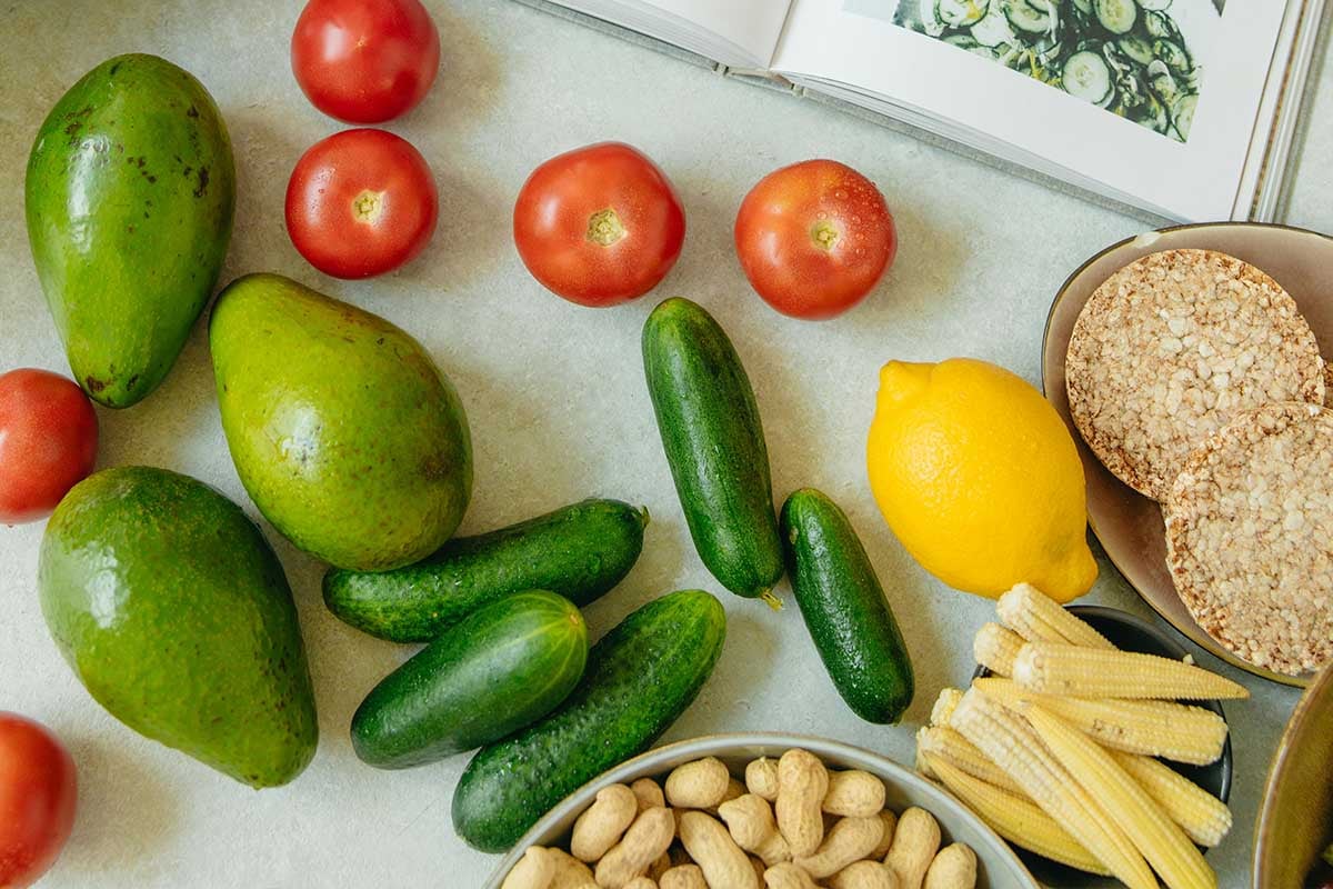 Lower cortisol food factor