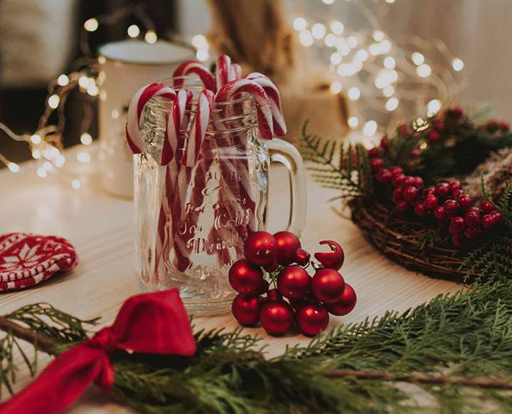 Ditch the Candle, Keep the Cozy: Aera’s Festive Scents for a Safer, Scented Home this Holiday Season