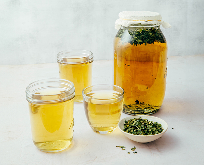 A Mini Guide to the Magic of Herbal Simples